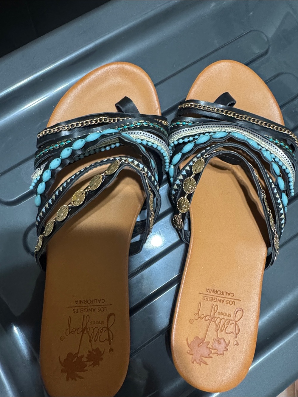 Jelly pop Women's Black and Turquoise Embellished Slide Sandals